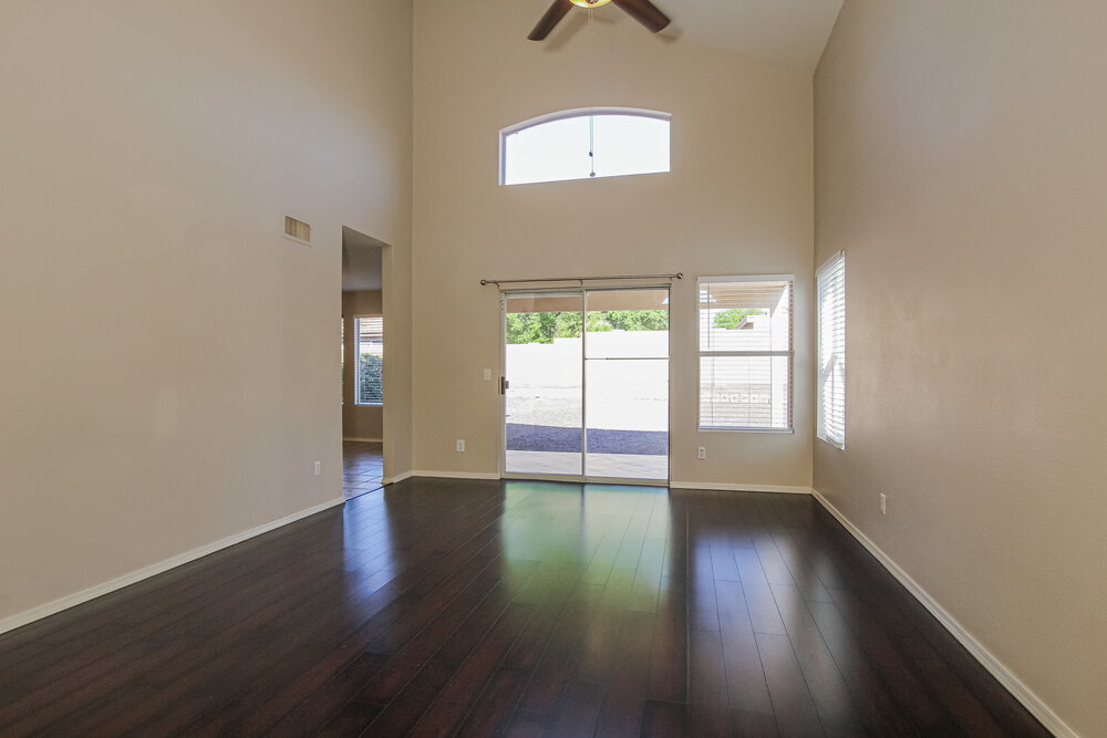 Building Photo - 116 W Monona Dr