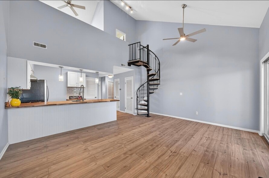 Building Photo - 7 Arapahoe Dr