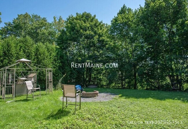 Building Photo - 78 Seventh St.-