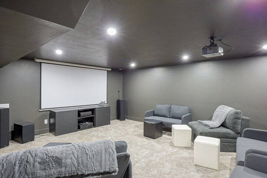 Building Photo - 3456 E Tree Farm Ln