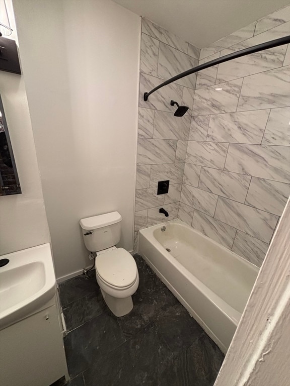 Building Photo - 11 Irving St