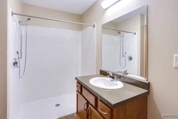 Building Photo - 2724 Deer Lakes Dr