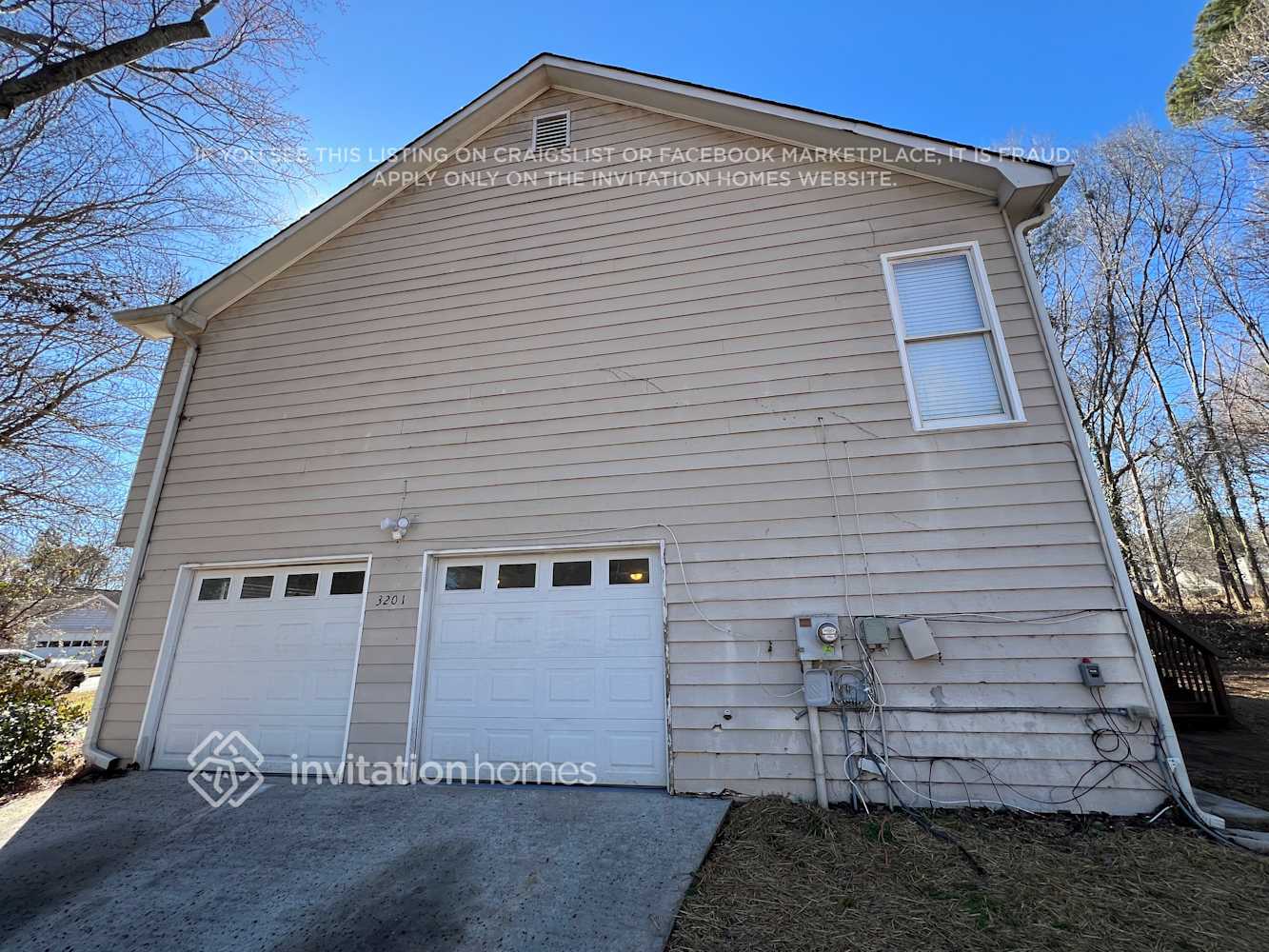 Building Photo - 3201 Beuhlah Way SE