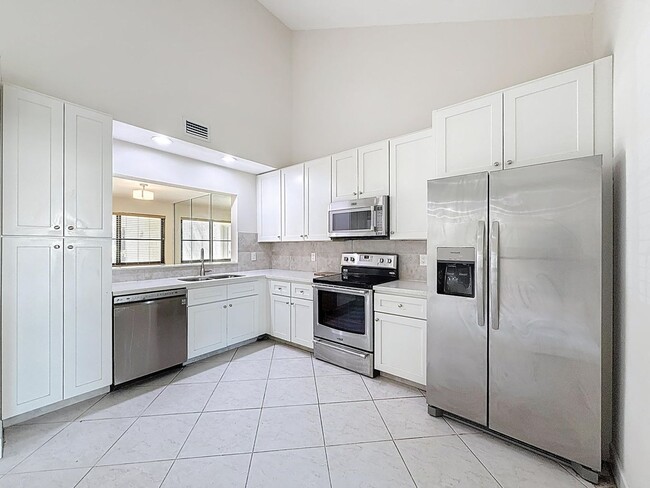 Building Photo - 9278 Ketay Cir