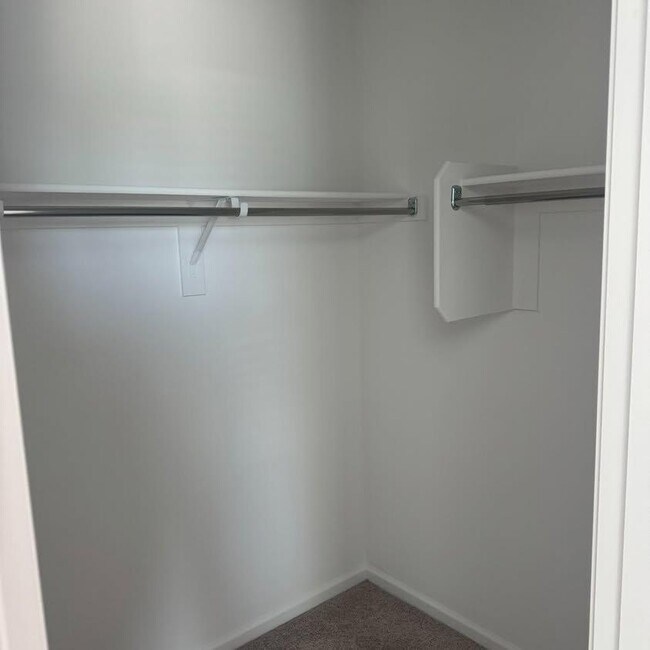 Building Photo - 20956 E Coyote Ln