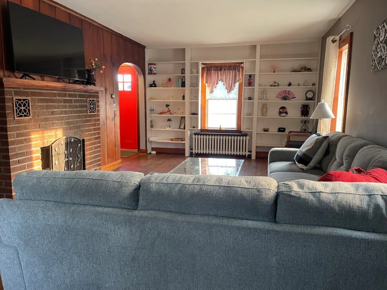 Building Photo - 1626 Williston Rd