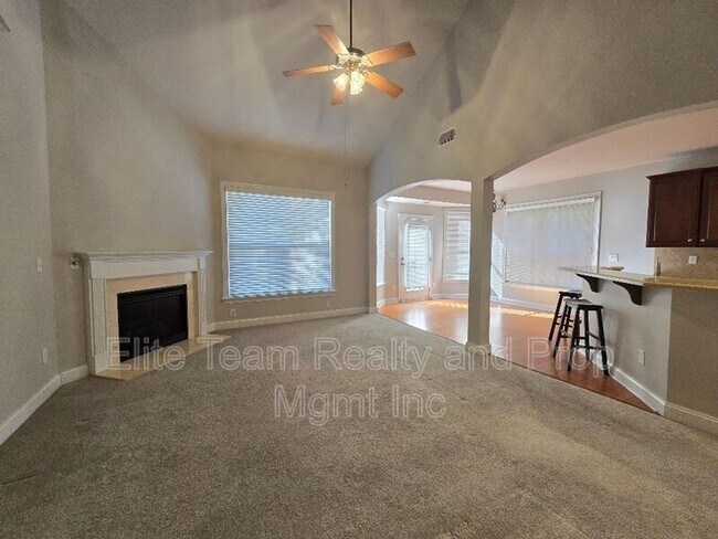 Building Photo - 1188 Stonedown Ln