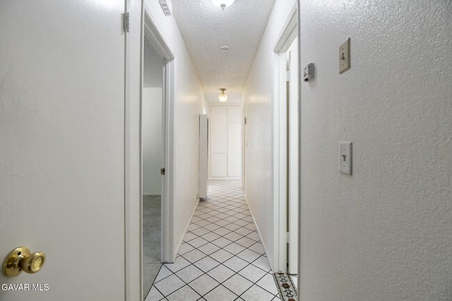 Building Photo - 44210 Fenhold St