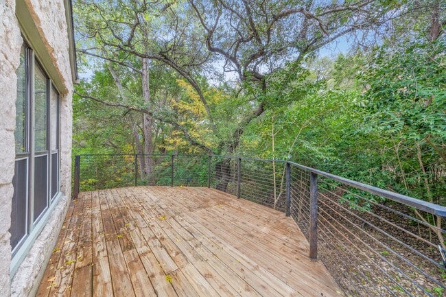 Building Photo - 6504 Cat Creek Trail