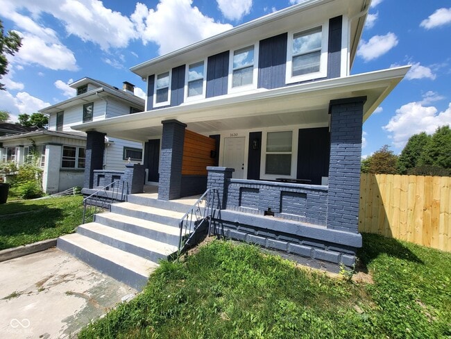 Building Photo - 1630 N Arsenal Ave