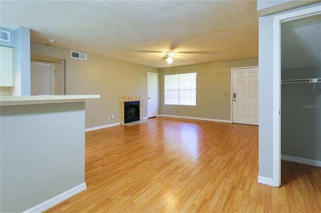 Building Photo - 345 Forestway Cir