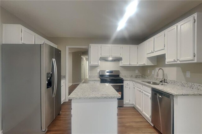 Building Photo - 2080 Bankston Cir