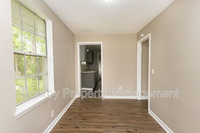 Building Photo - 619 Shannon Ave