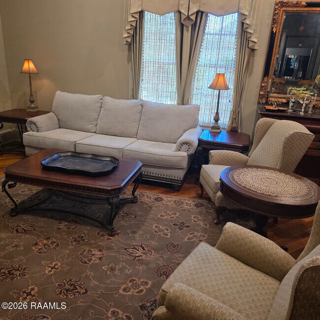 Building Photo - 302 Richland Ave