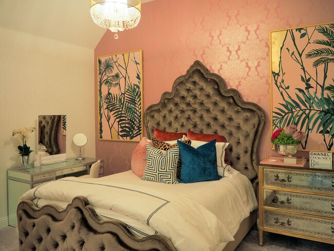 Building Photo - 1310 Sunflower Ave