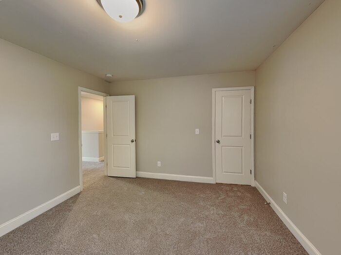 Building Photo - 3201 Emerald Ridge Ct