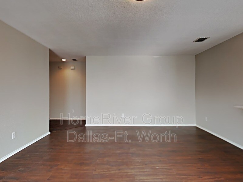 Building Photo - 12644 Shady Cedar Dr