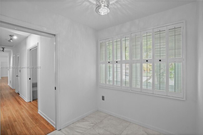 Building Photo - 1436 Mantua Ave