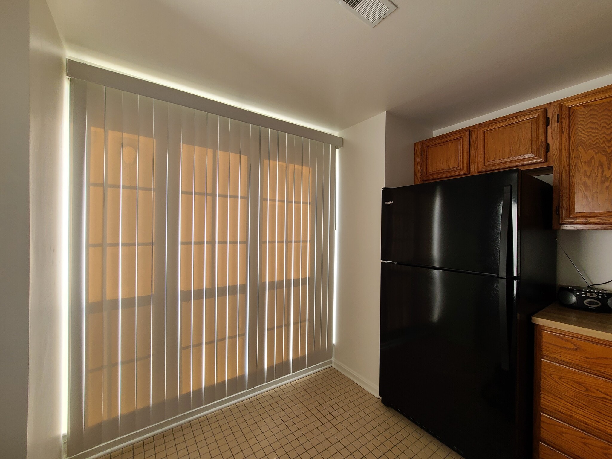 Kitchen - 1207 Brice Sq