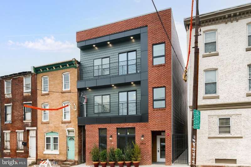 Building Photo - 3915 Ridge Ave