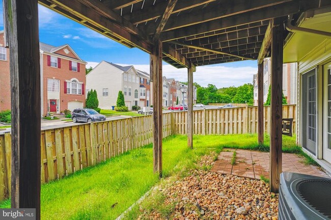 Building Photo - 217 Chesterbrook Ct