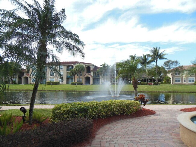 Building Photo - 15025 Michelangelo Blvd