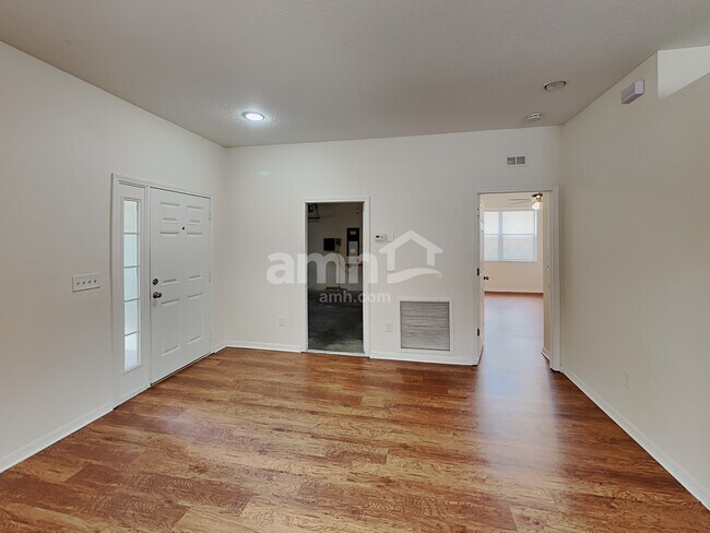 Building Photo - 1609 Delano Trent St