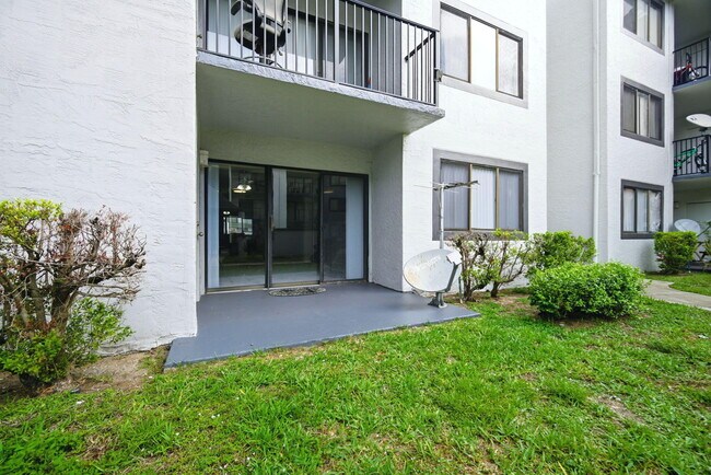 Building Photo - 9244 W Atlantic Blvd