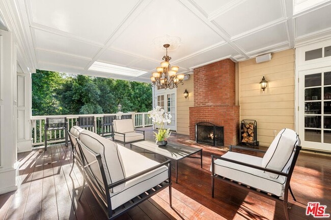 Building Photo - 515 S Westgate Ave