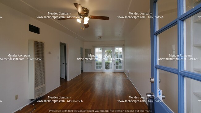 Building Photo - Beautiful 1 bedroom / 1 bathroom Apartment...