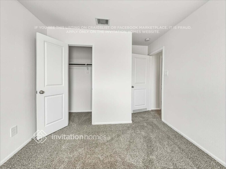 Building Photo - 24027 Laurel Farms Dr