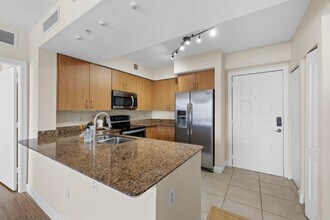 Building Photo - 1830 Radius Dr