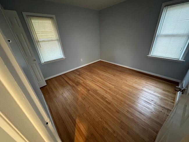 Building Photo - 12819 Lenore