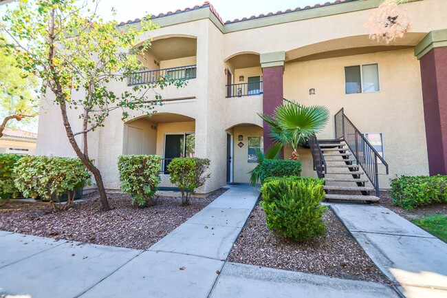 Building Photo - 7885 W Flamingo Rd