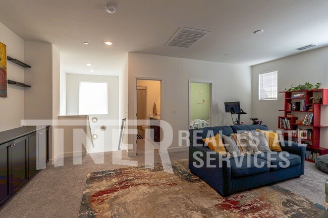 Building Photo - 3555 Nuestra Ave
