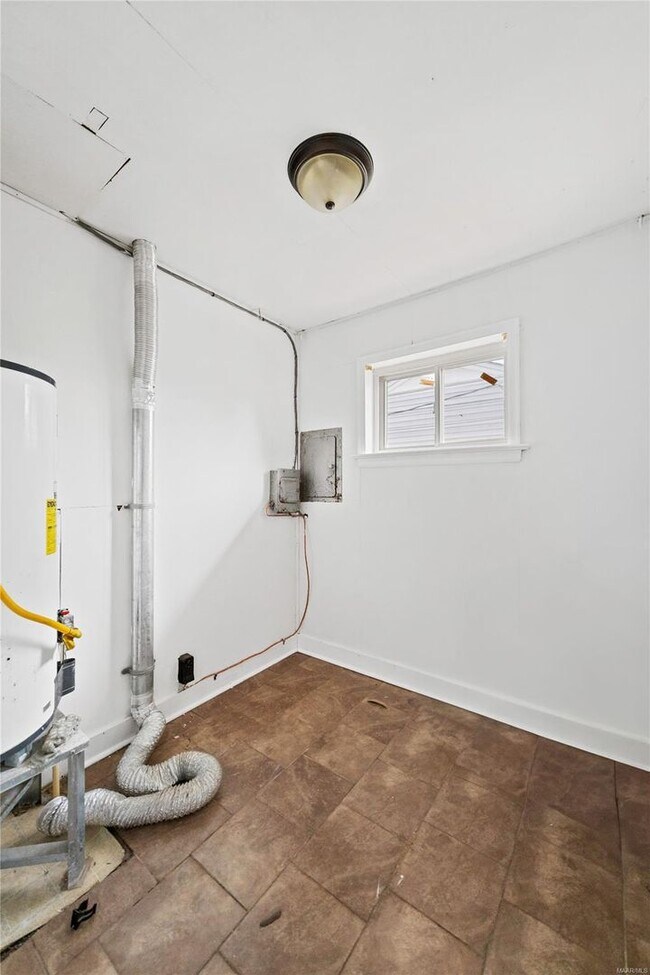 Building Photo - Charming 3 Bed/2 Bath Home in Montgomery - $1650/mo