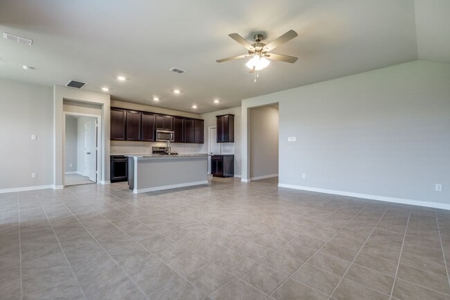 Building Photo - 3904 Jasper Ln