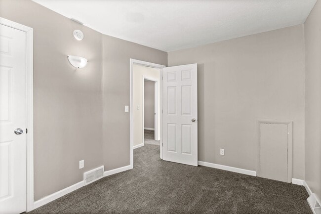 Building Photo - 14169 68th Pl N