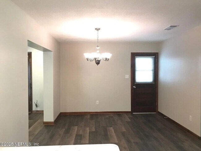 Building Photo - 3462 NW 35th Pl