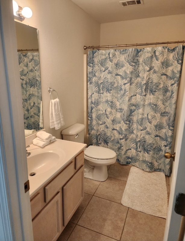 Building Photo - 870 Marina Dr