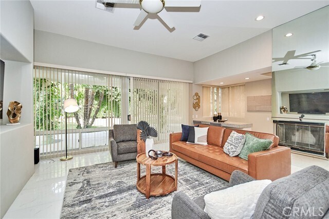 Building Photo - 44980 Olympic Ct