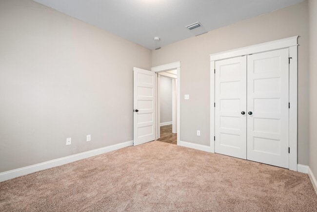 Building Photo - 630 Norman Ln