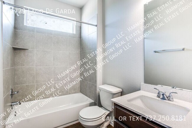 Building Photo - 11729 Lago de Garda Dr