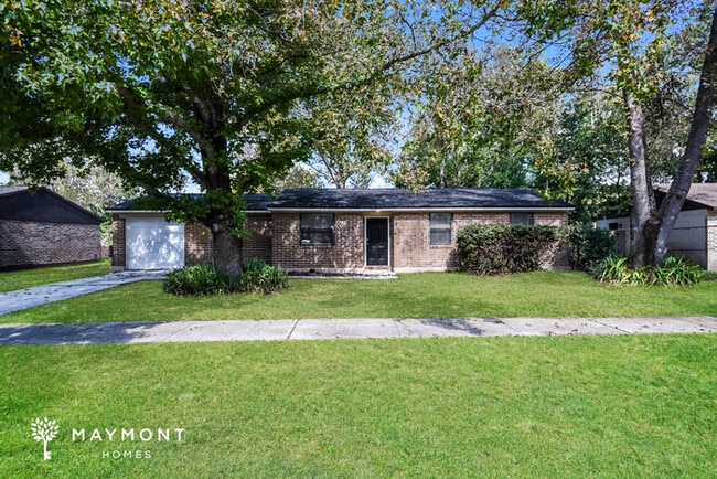Building Photo - 7317 Sharbeth Dr S
