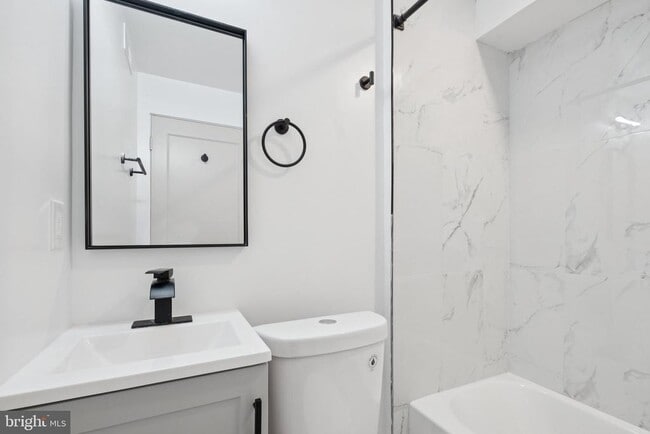 Building Photo - 4237 Mantua Ave