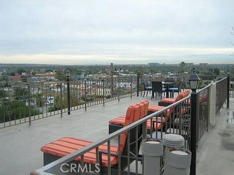 Building Photo - 3111 4th St