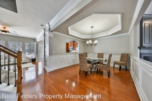 Building Photo - 3 br, 3.5 bath House - 4237 Studio Park Ave