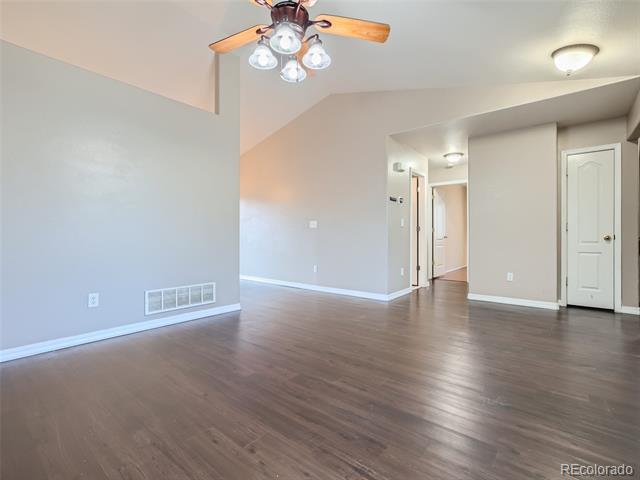 Building Photo - 763 Ridgebury Pl