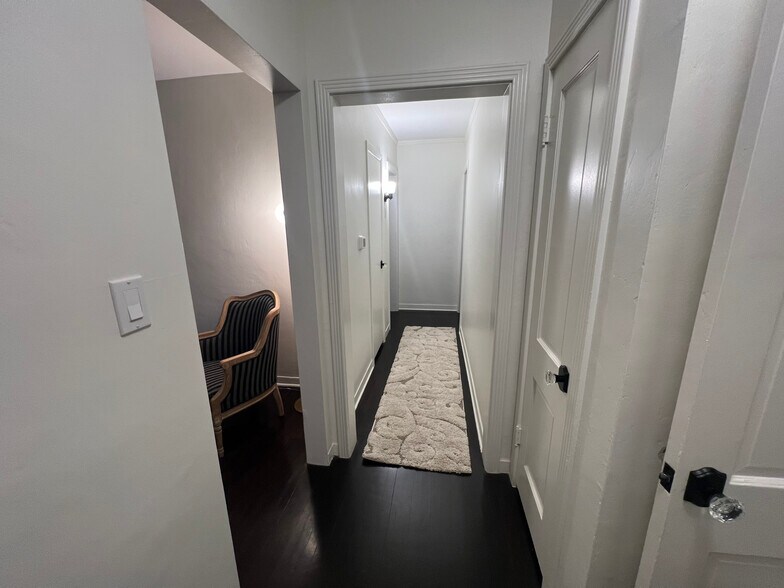 hallway - 4927 Forman Ave