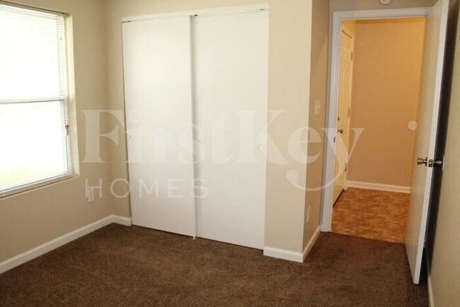Building Photo - 5826 Emmert Way